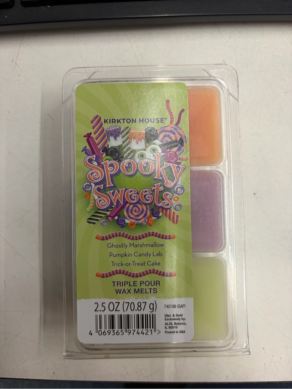 Kirkton House Spooky Sweets Triple Pour Wax Melts - Orange, Purple, Green